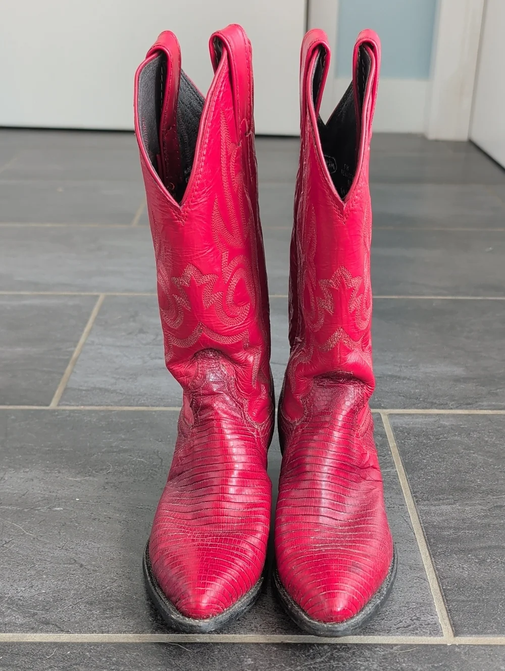 Justin's Red Lizard Skin Cowgirl Boots Size 4½B